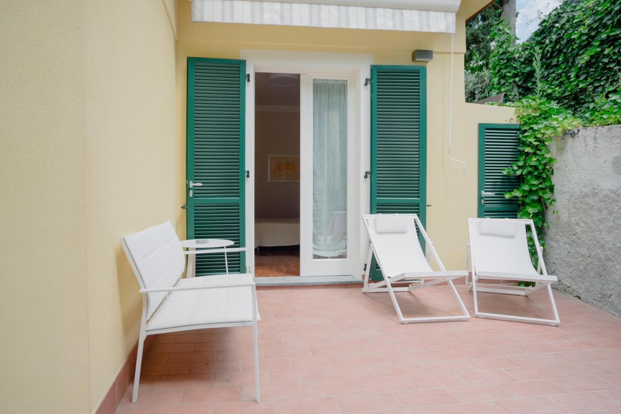 Fiordarancio Room Rental Монтеросо ал Маре Екстериор снимка